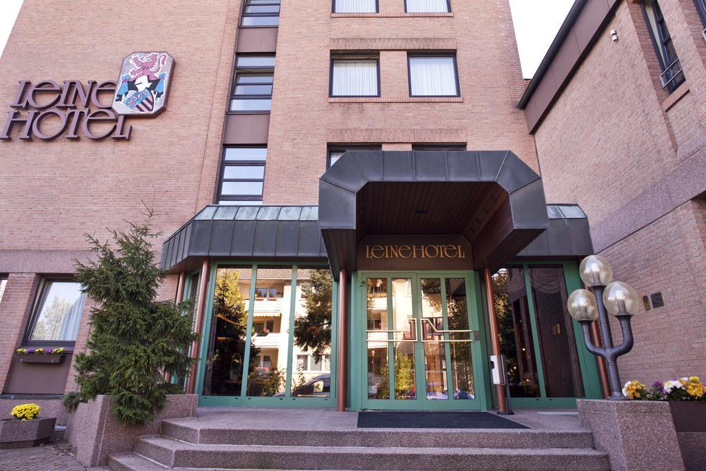 Leine Hotel Pattensen Exterior foto